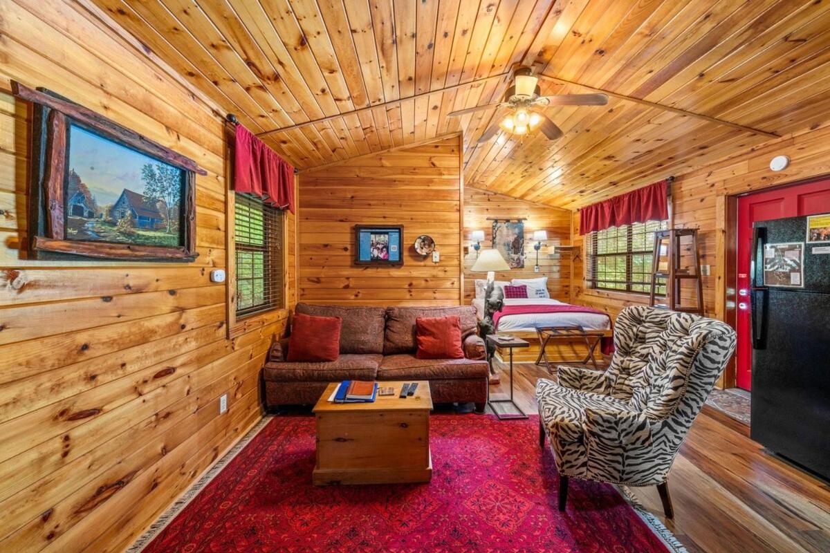 セバービル Cabin 5 Studio Cabin With Hot Tub, Water View And Fire Pitヴィラ エクステリア 写真