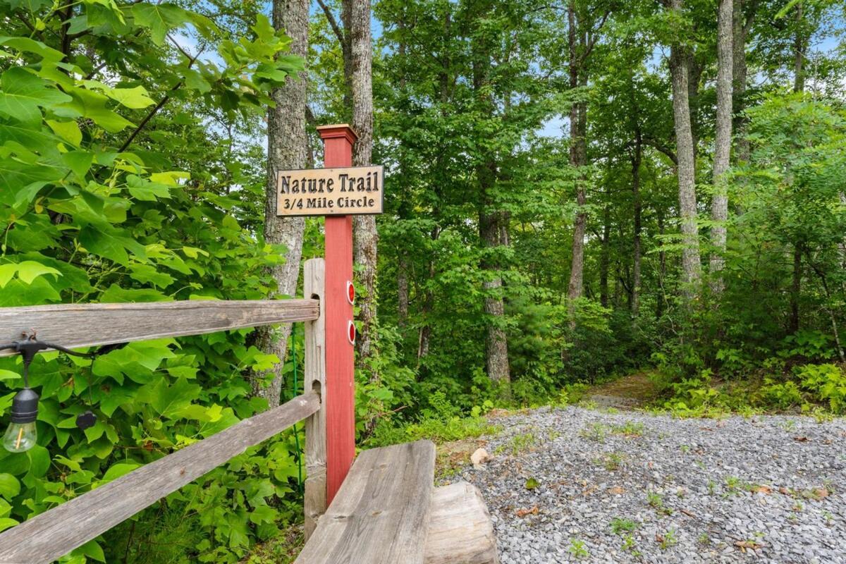 セバービル Cabin 5 Studio Cabin With Hot Tub, Water View And Fire Pitヴィラ エクステリア 写真